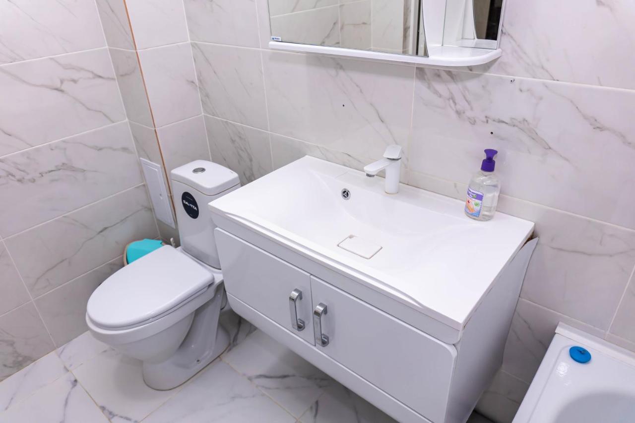 Апартаменты Актобе Люкс Aqtöbe Esterno foto